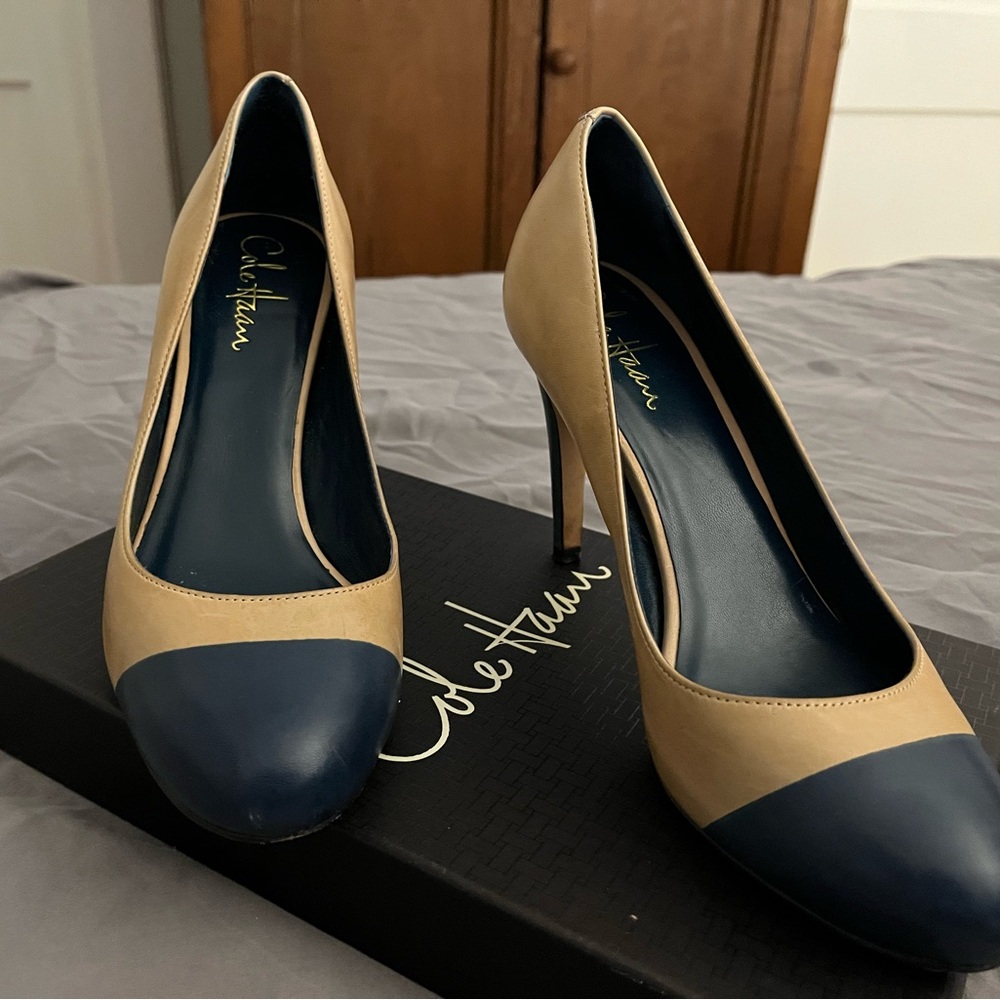 Cole Haan Elegant Tan and Navy Heels